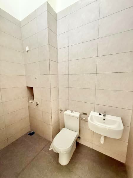 2-storey Terraced House for Sale in Austin Crest (Johor Bahru) - Joan Chia - Bathroom - PropertyGuru.com.my