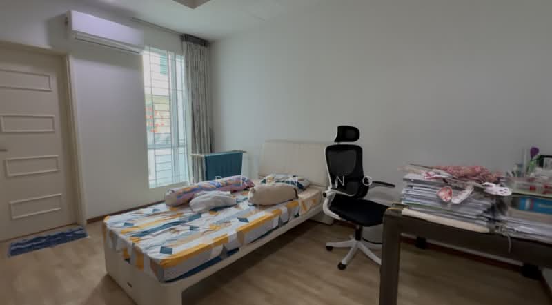 2.5-storey Terraced House for Sale in Subang Jaya (Selangor) - Darren Ng - Bedroom - PropertyGuru.com.my