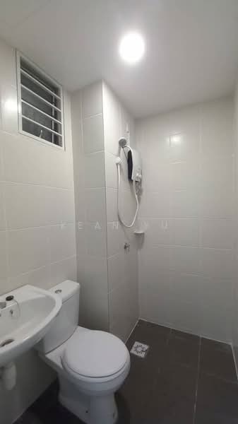 Sky Awani Residensi 1 untuk Untuk Dijual - RM 320,000, Mac 2026 - Bathroom - PropertyGuru.com.my