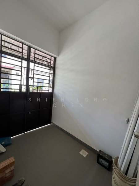 2-storey Terraced House for Sale in Nusa Bayu (Iskandar Puteri (Nusajaya)) - Shieh Long Chen - Entrance - PropertyGuru.com.my