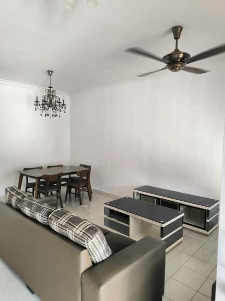 2-storey Terraced House for Rent in Setia Impian (Setia Alam) - Faye Ng - Living Room - PropertyGuru.com.my
