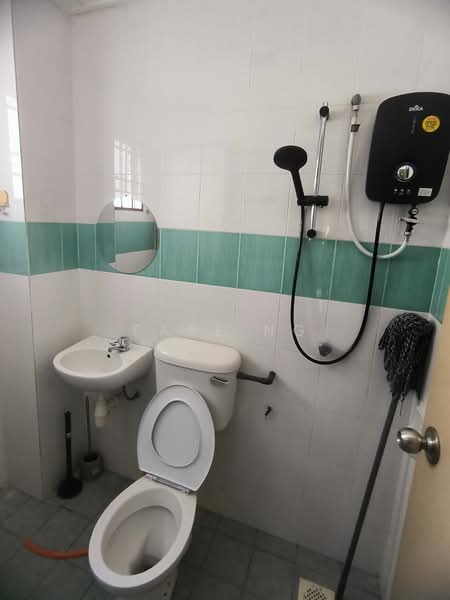 2-storey Terraced House for Rent in Setia Impian (Setia Alam) - Faye Ng - Bathroom - PropertyGuru.com.my