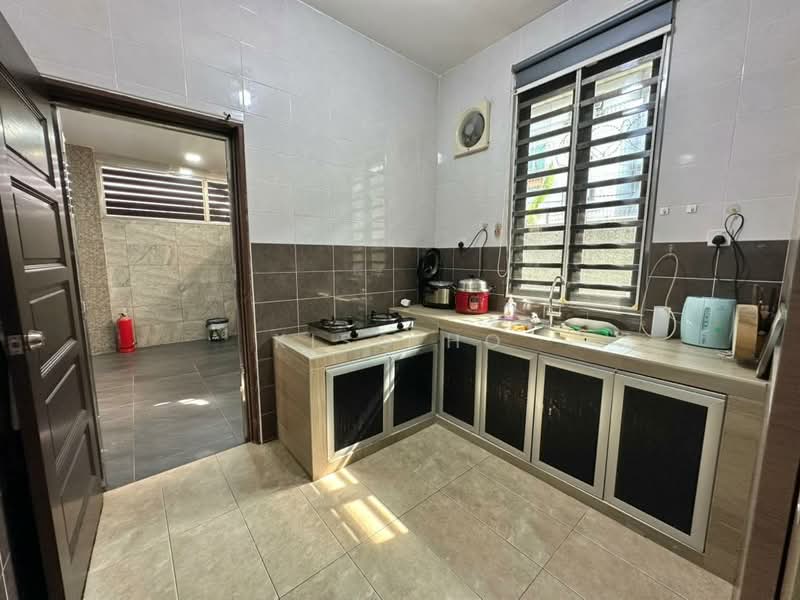 Semi-Detached House for Sale in Johor Bahru (Johor) - Kiso Ho - Kitchen - PropertyGuru.com.my