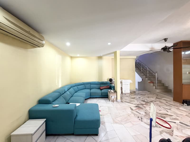 2-storey Terraced House for Sale in Bandar Baru Sri Petaling (Sri Petaling) - CK Yee - Living Room - PropertyGuru.com.my