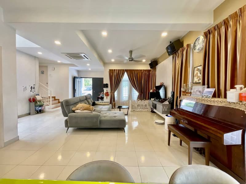 2-storey Terraced House for Sale in Bandar Bukit Raja (Klang) - Muhd Khairulnawawi Kamaruddin - Living Room - PropertyGuru.com.my