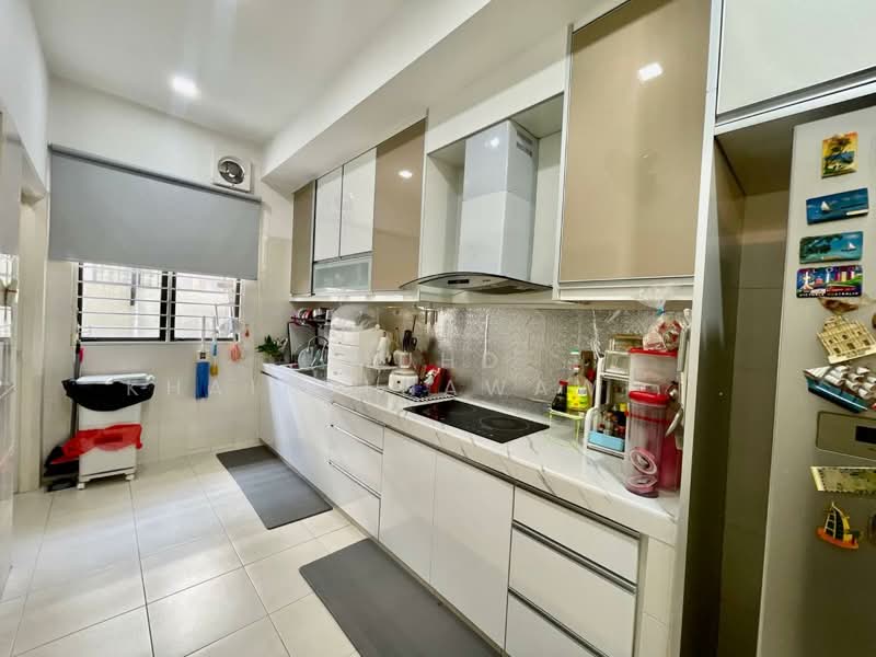 2-storey Terraced House for Sale in Bandar Bukit Raja (Klang) - Muhd Khairulnawawi Kamaruddin - Kitchen - PropertyGuru.com.my