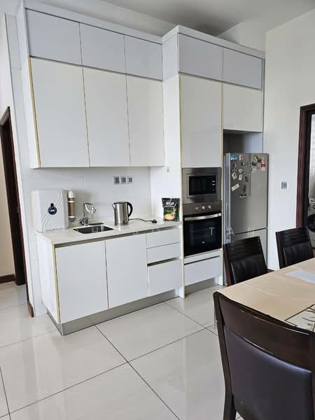 Paragon Residences @ Straits View untuk Untuk Disewa - RM 3,500 /bulan, Mac 2026 - Kitchen - PropertyGuru.com.my