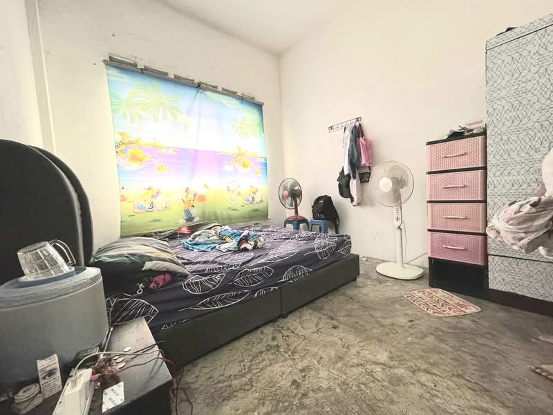 Flat for Sale at Taman Pulai Utama - Serene Low - Bedroom - PropertyGuru.com.my