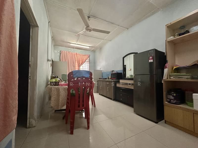 Taman Universiti untuk Untuk Dijual - RM 550,000, Apr 2026 - Kitchen - PropertyGuru.com.my