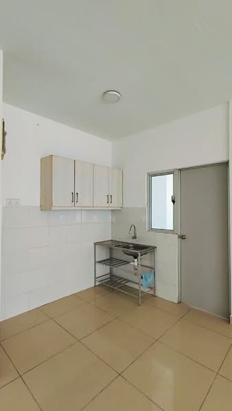 Service Residence for Sale at Maxim Citylights - Kean Yu - Kitchen - PropertyGuru.com.my