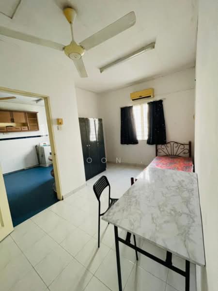 2-storey Terraced House for Rent in Bukit Beruang (Bukit Baru) - Woon . - Bedroom - PropertyGuru.com.my