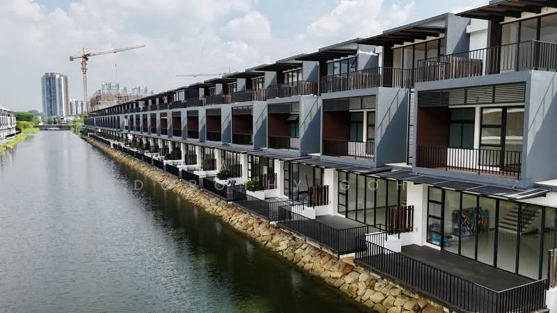 3-storey Terraced House for Sale in Permas Jaya (Johor) - Dorothy Goh - Exterior - PropertyGuru.com.my