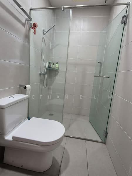 Service Residence for Sale at Straits Garden Suite - Stephanie Lim - Bathroom - PropertyGuru.com.my