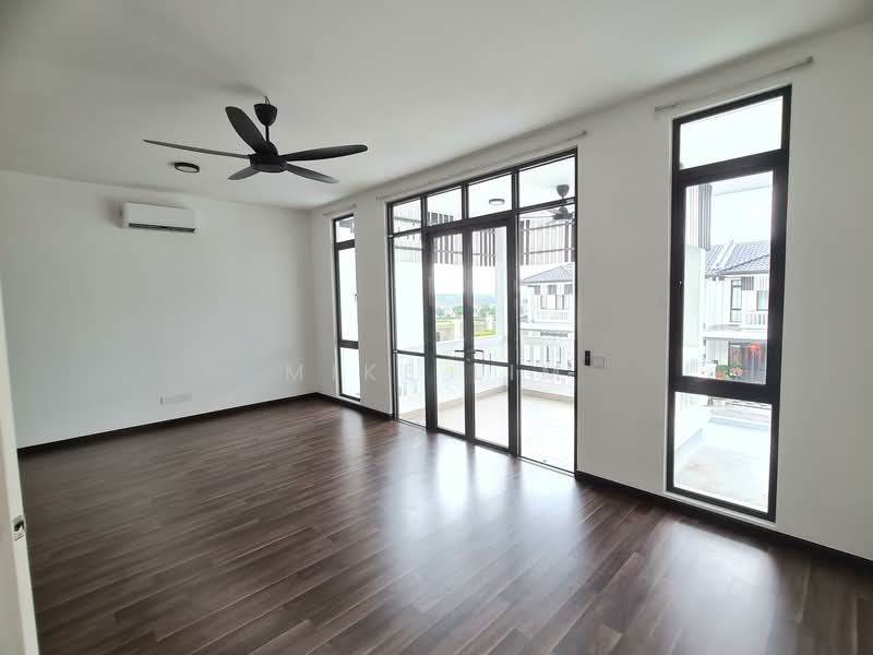 2-storey Terraced House for Rent in Semenyih (Selangor) - Mike Lim - Living Room - PropertyGuru.com.my