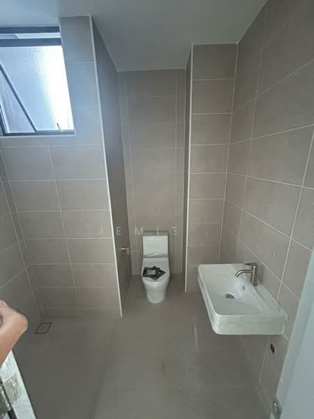 Terraced House for Rent in Taman Ponderosa (Johor Bahru) - Jemie . - Bathroom - PropertyGuru.com.my