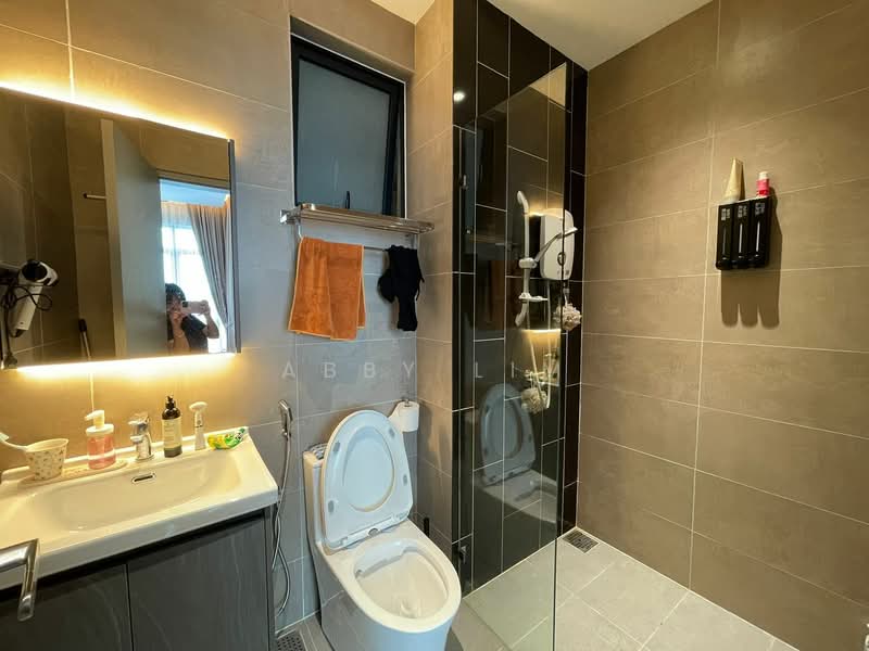 99 Residence untuk Untuk Disewa - RM 2,500 /bulan, Mac 2026 - Bathroom - PropertyGuru.com.my