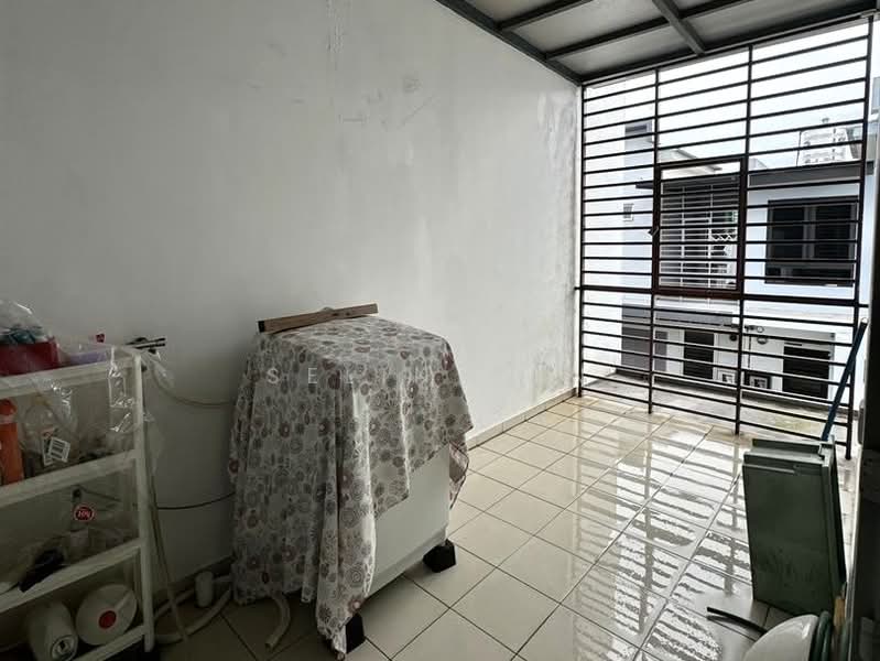 2-storey Terraced House for Sale in Johor Bahru (Johor) - Selin Tan - Balcony - PropertyGuru.com.my