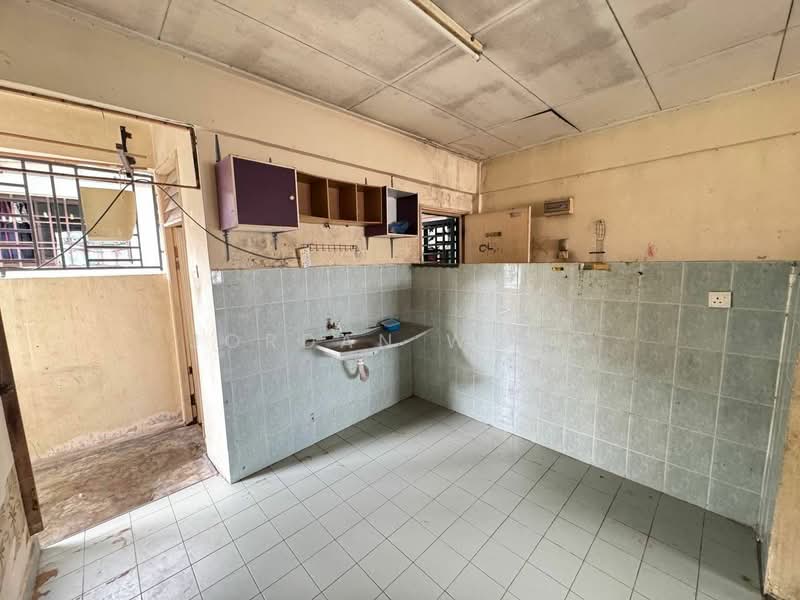 Flat Tasek 64 untuk Untuk Dijual - RM 155,000, Mac 2026 - Kitchen - PropertyGuru.com.my