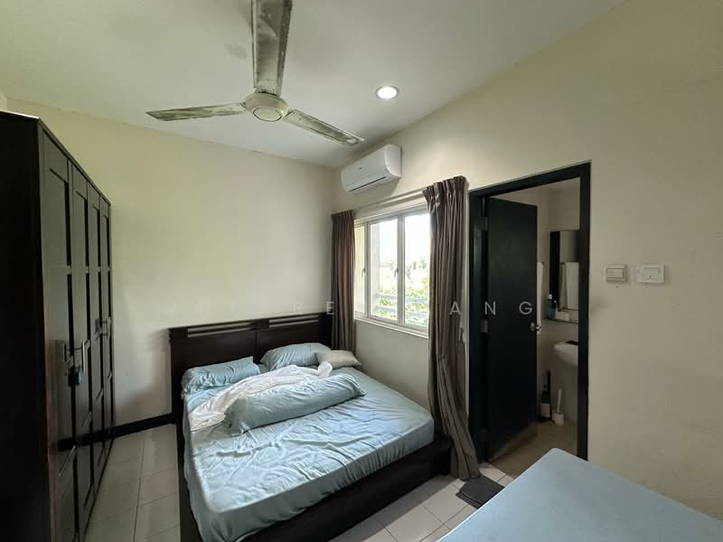 3-storey Terraced House for Sale in Desa Parkcity (Kuala Lumpur) - Jeffrey Pang - Bedroom - PropertyGuru.com.my