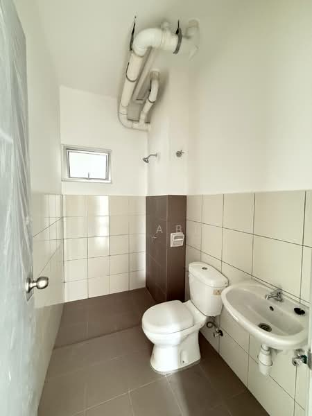 Apartment for Sale at Duta Perintis - Azri Zabidin - Bathroom - PropertyGuru.com.my