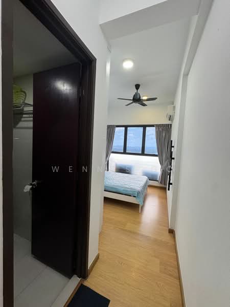 Kondominium untuk Dijual di Royal Strand @ Country Garden Danga Bay - Wennes Go - Bedroom - PropertyGuru.com.my