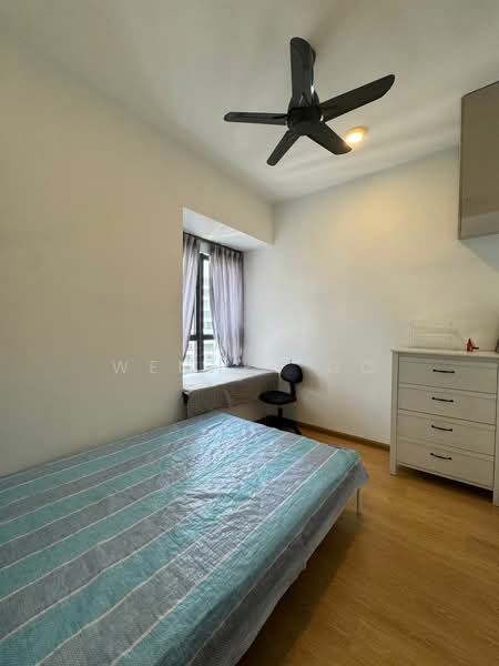 Kondominium untuk Dijual di Royal Strand @ Country Garden Danga Bay - Wennes Go - Bedroom - PropertyGuru.com.my