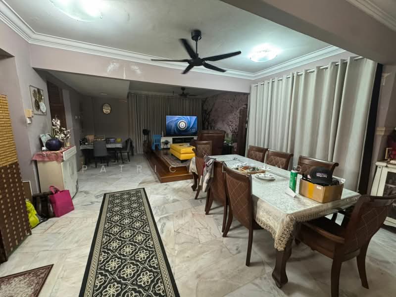 Bungalow for Sale in Bandar Country Homes (Rawang) - Patrick Leong - Living Room - PropertyGuru.com.my