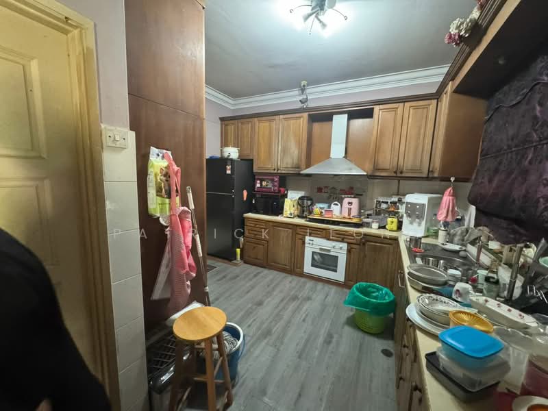 Bungalow for Sale in Bandar Country Homes (Rawang) - Patrick Leong - Kitchen - PropertyGuru.com.my