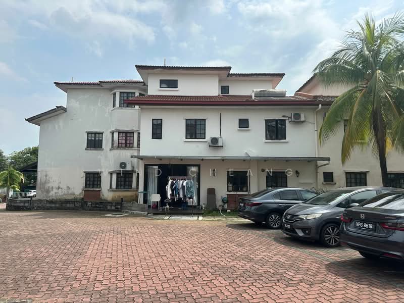 2.5-storey Terraced House for Sale in Seksyen U5 (Shah Alam) - Wind Cheang - Exterior - PropertyGuru.com.my