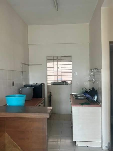Apartment for Rent at University Place (Plaza Ivory) - Bryan Teng - Kitchen - PropertyGuru.com.my