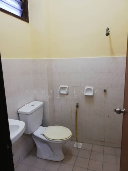 2-storey Terraced House for Sale in Bandar Putra (Kulai) - Santorinic Wang - Bathroom - PropertyGuru.com.my