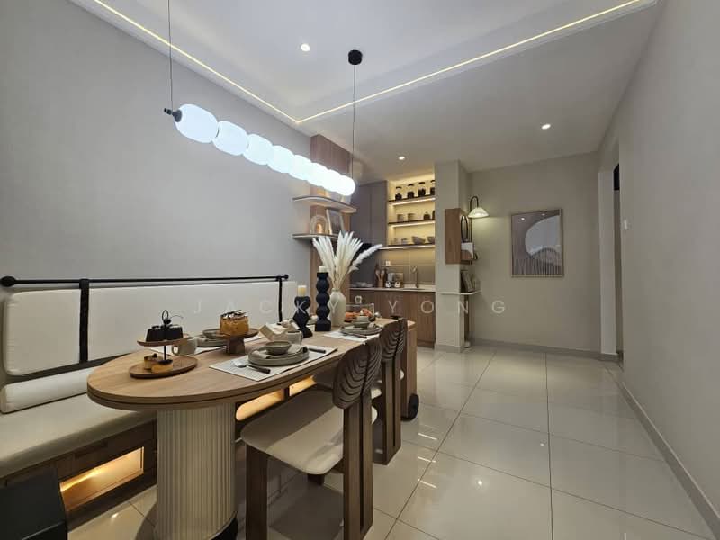 Service Residence for Sale at Gen Starz - Jacky Yong - Dining Room - PropertyGuru.com.my