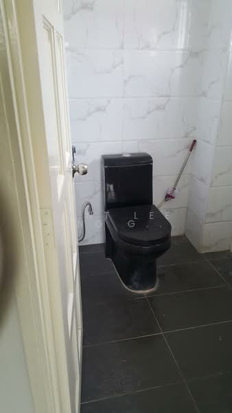 2-storey Terraced House for Sale in Usj 3 (Subang Jaya) - Kent Lee Jing Guang - Bathroom - PropertyGuru.com.my