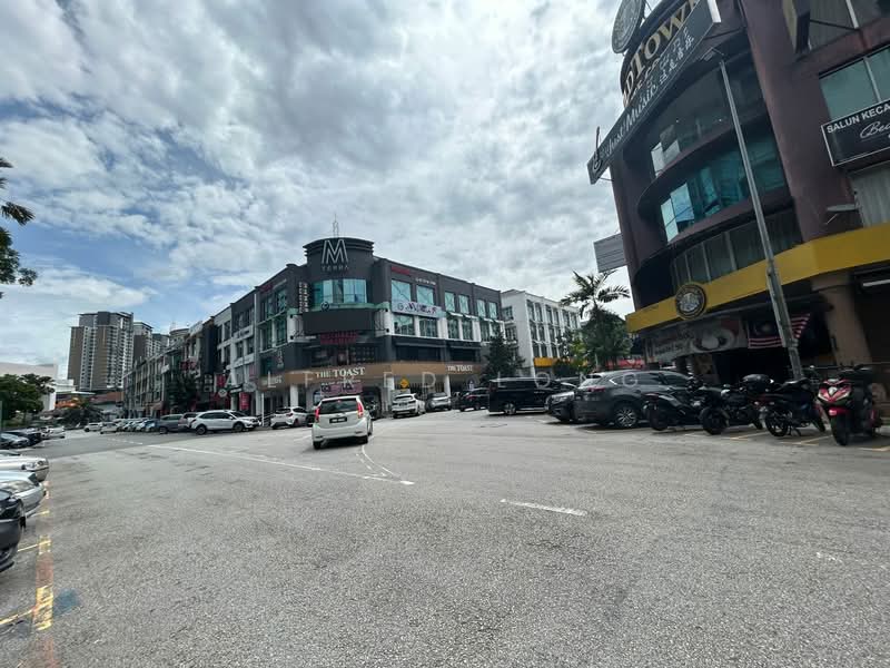 Office for Rent in Bandar Puteri Puchong (Puchong) - Alfred Long - Exterior - PropertyGuru.com.my