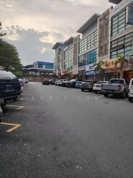 Shop / Office for Rent in Seri Kembangan (Selangor) - Doris Tan - Exterior - PropertyGuru.com.my