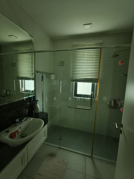 Bungalow for Sale in Cyberjaya (Selangor) - Zilla Ahmad - Bathroom - PropertyGuru.com.my