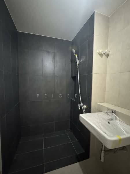2-storey Terraced House for Sale in Taman Melawati (Ulu Kelang) - PeiGee . - Bathroom - PropertyGuru.com.my