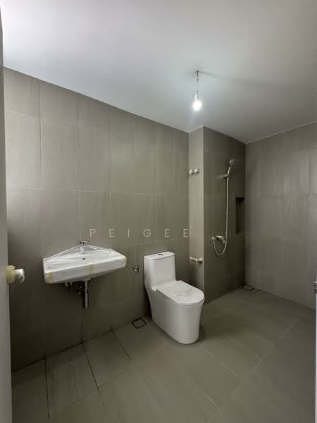 2-storey Terraced House for Sale in Taman Melawati (Ulu Kelang) - PeiGee . - Bathroom - PropertyGuru.com.my