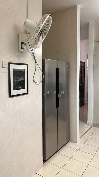 Rumah Teres 2 Tingkat untuk Disewa di Alam Budiman (Shah Alam) - Asman Samsudin - Kitchen - PropertyGuru.com.my