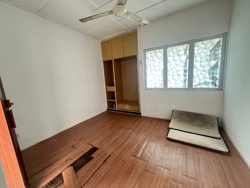 Flat for Sale at Kinrara Court - Eugene Cho - Bedroom - PropertyGuru.com.my