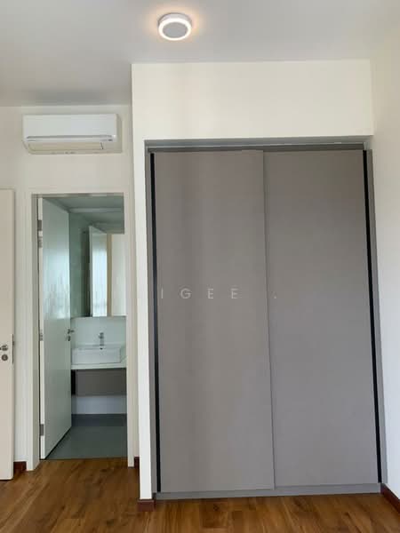 Service Residence for Sale at Petalz Residences - PeiGee . - Interior - PropertyGuru.com.my