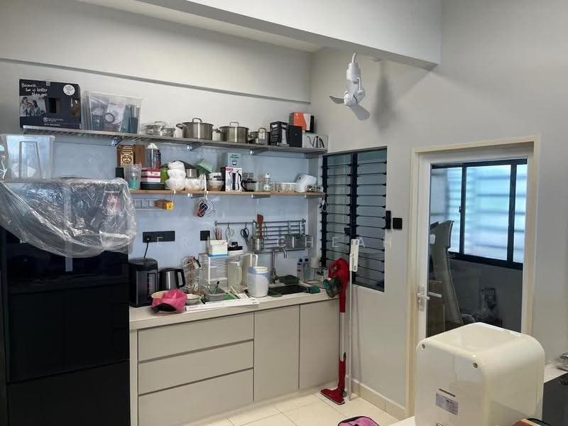 Condominium for Sale at Ramah Pavilion - Eric Cheah - Kitchen - PropertyGuru.com.my