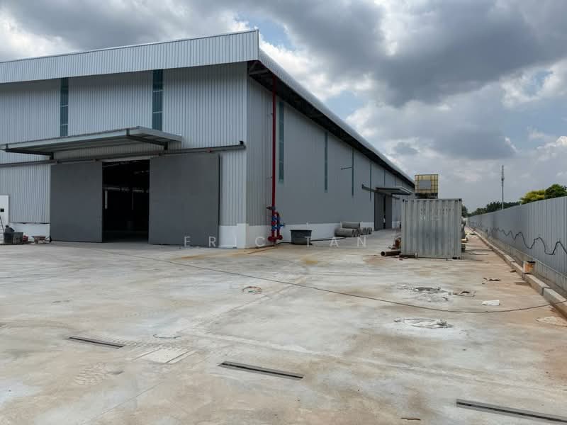 Kilang untuk Disewa di Kampung Teluk Panglima Garang (Telok Panglima Garang) - Eric Tan - Exterior - PropertyGuru.com.my