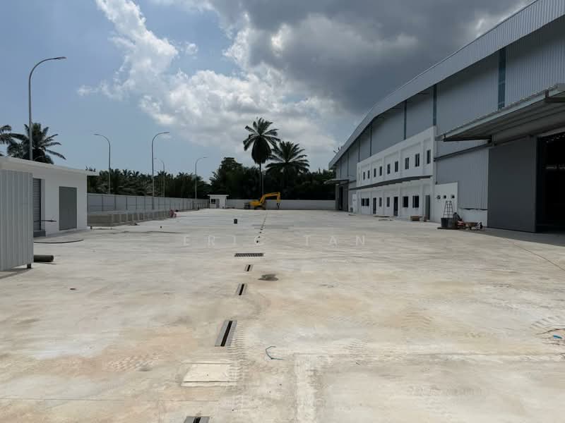 Kilang untuk Disewa di Kampung Teluk Panglima Garang (Telok Panglima Garang) - Eric Tan - Exterior - PropertyGuru.com.my
