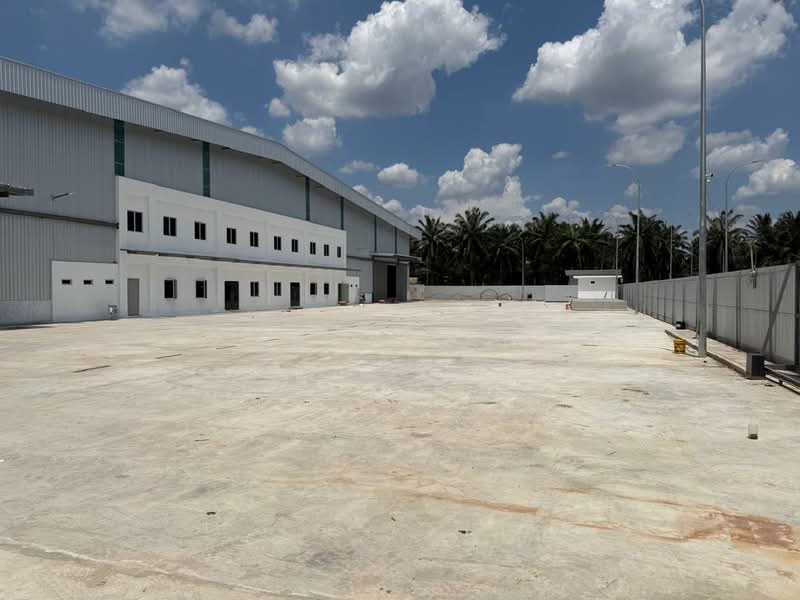 Kilang untuk Disewa di Kampung Teluk Panglima Garang (Telok Panglima Garang) - Eric Tan - Exterior - PropertyGuru.com.my