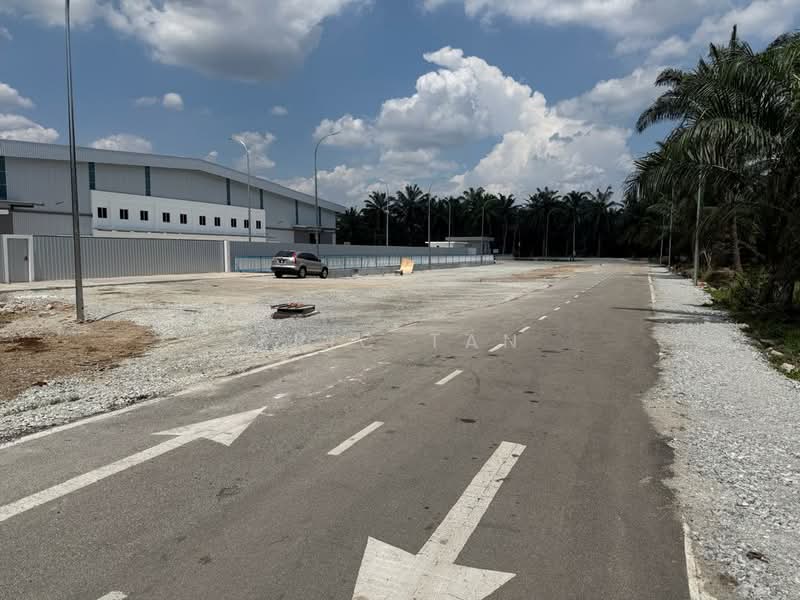 Kilang untuk Disewa di Kampung Teluk Panglima Garang (Telok Panglima Garang) - Eric Tan - Exterior - PropertyGuru.com.my