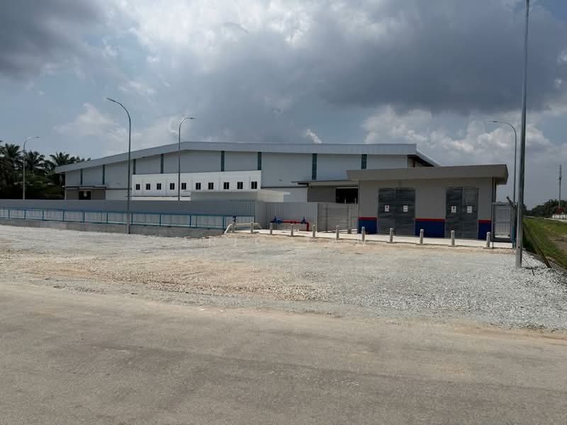 Kilang untuk Disewa di Kampung Teluk Panglima Garang (Telok Panglima Garang) - Eric Tan - Exterior - PropertyGuru.com.my