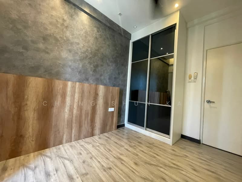 Service Residence for Sale at D'sands Residence - Chong Shun Kae - Bedroom - PropertyGuru.com.my
