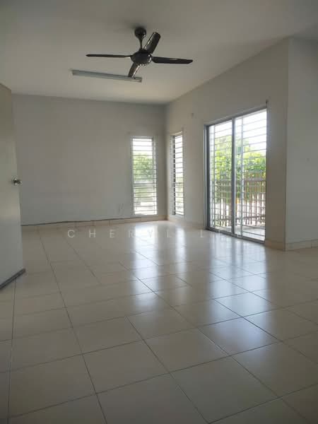 2-storey Terraced House for Sale in Sungai Buloh (Selangor) - Cheryl Lee - Living Room - PropertyGuru.com.my