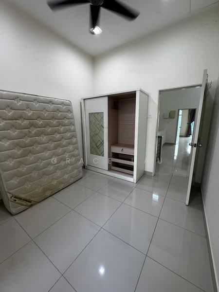 2-storey Terraced House for Rent in Taman Mount Austin (Tebrau) - Grace Lau - Bedroom - PropertyGuru.com.my